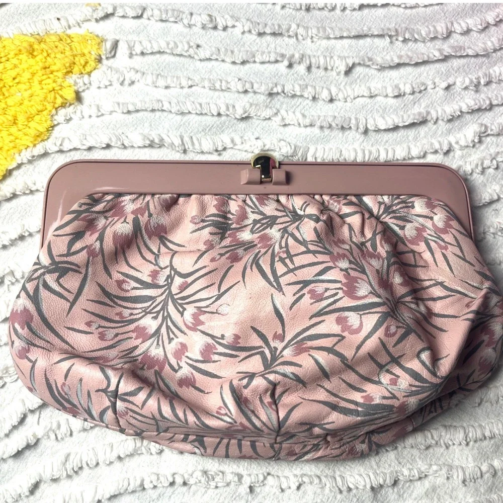 Vtg Mauve Floral Leather Clutch‎ Purse acrylic frame Gold Latch Hong Kong 80s